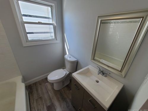 249 Wilkenda Ave, Waterbury CT  06708-3655 exterior