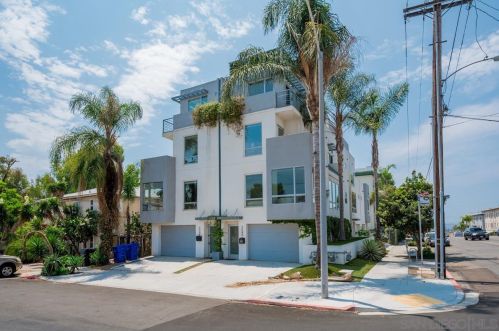 2068 2nd Ave, San Diego, CA 92101-2088