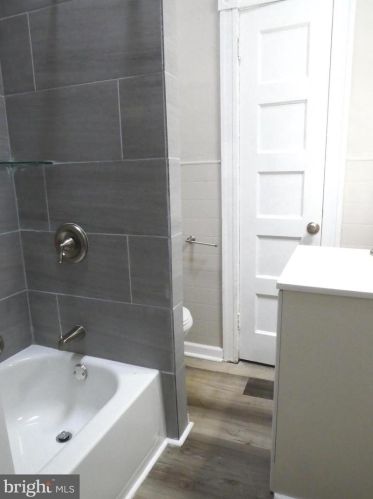 4246 Franklin St, Philadelphia PA  19140-2223 exterior