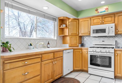 790 160, Woodland Hills UT  84653-9525 exterior