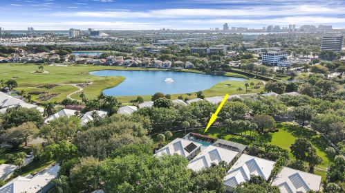 966 Bear Island Cir, West Palm Beach FL  33409-2062 exterior