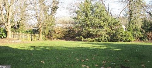 54 Emerson Dr, Riverton, NJ 08077-4084