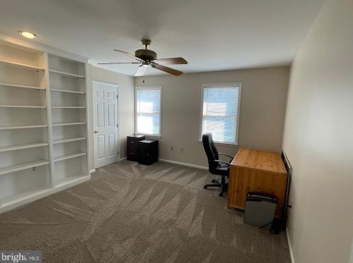 1567 Potter Dr, Pottstown PA 19464-2978 exterior