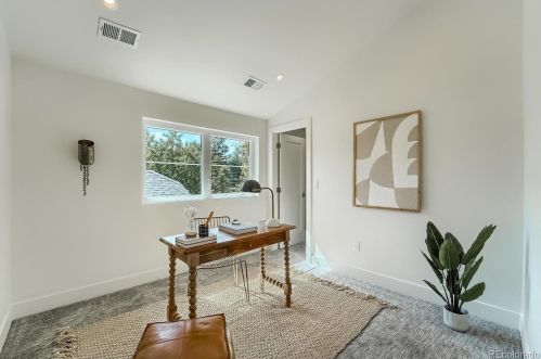 1241 Jackson St, Denver CO 80210-6616 exterior