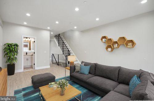 2048 4th St, Philadelphia, PA 19122-1509