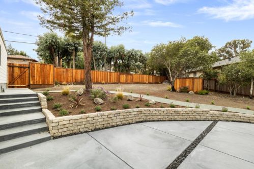 813 Lakeview Way, Redwood City CA  94062-3412 exterior