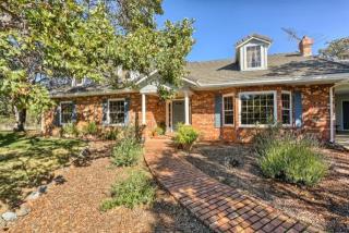 11340 Corp Ranch Rd, Ashland, OR 97520-9704