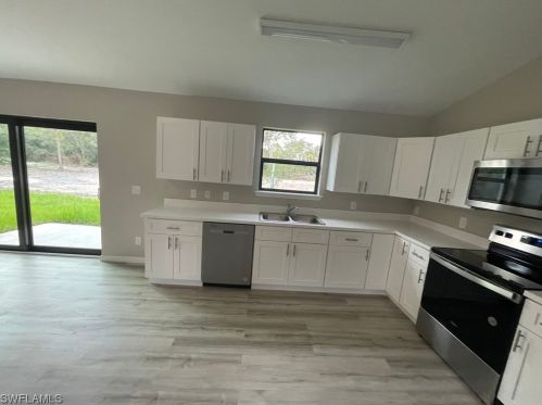 3607 18th St, Lehigh Acres FL  33971-5552 exterior