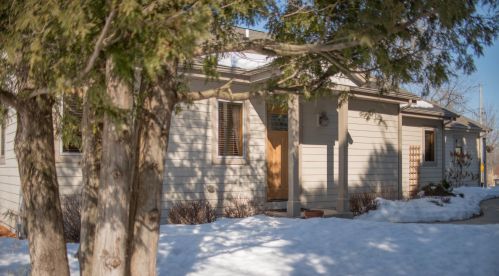 24710 Loomis Rd, Waterford, WI 53185-1414