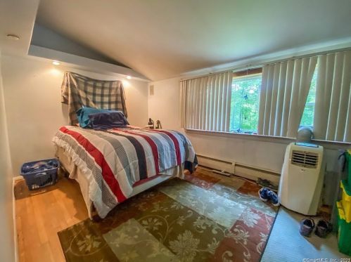 443 Main St, Terryville CT  06786-6809 exterior