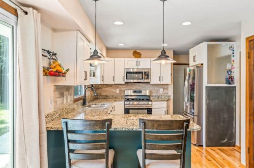 13245 Wilbur Dr, Waukesha WI  53151-5475 exterior