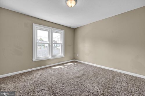 107 Gay St, Red Lion PA  17356-1114 exterior