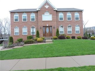 634 Fieldstone Dr, Moon Twp, PA 15108-8960