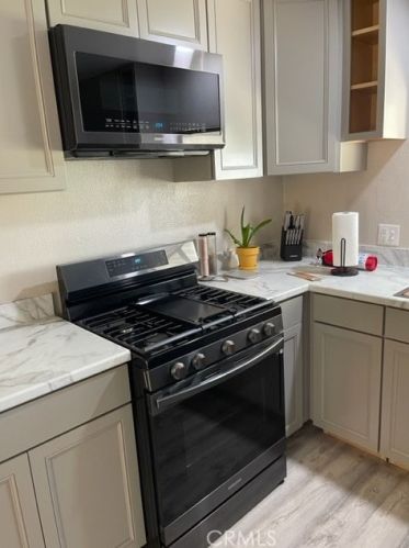 17130 Palomas Dr, Perris CA  92570-8406 exterior