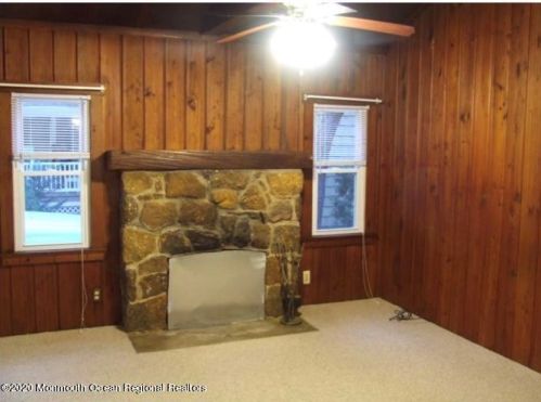 323 Deerfoot Ln, Bricktown, NJ 08724-4408