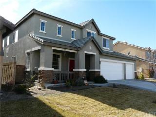 3126 Lingard St, Lancaster, CA 93536-8383