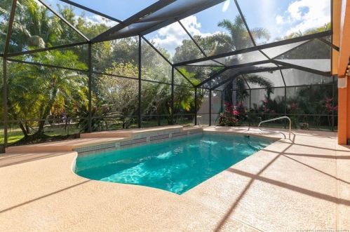 5473 Arbutus Ln, Fort Pierce, FL 34986-3544