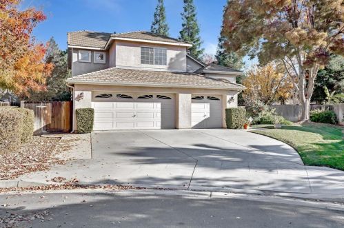 6442 Ellendale Ave, Fresno, CA 93722-2409