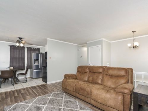 219 Belair Cir, Florence KY  41042-1303 exterior