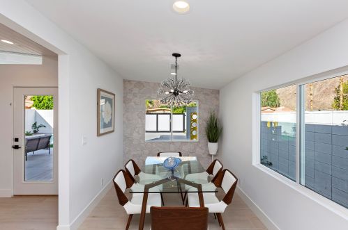 52152 Avenida Alvarado, La Quinta CA  92253-3229 exterior