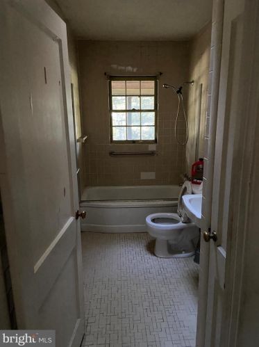 305 Earl St, Lees Cross Roads PA  17257-1204 exterior