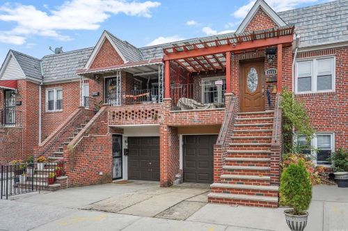 21-34 47th St, Long Island City, NY 11105