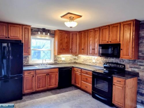 1221 Dewey Ave, Scanlon MN  55720-2509 exterior