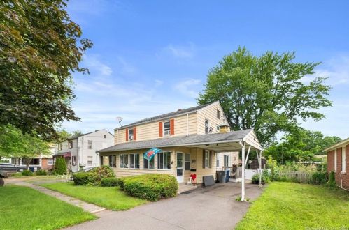 222 East St, Plainville, CT 06062-2935