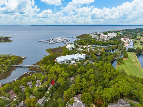 8862 Baypine Dr, Destin FL 32550-7827 exterior