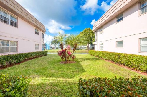 344 Saxony H, Delray Beach, FL 33446-1010