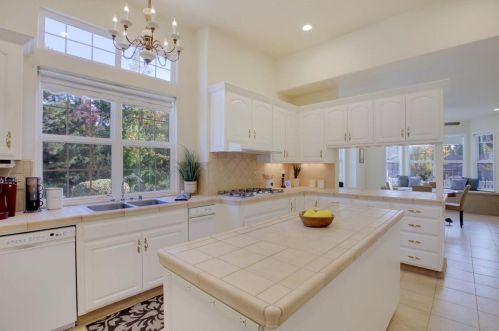 125 Scotia Pne Cir, Grass Valley CA  95945-5418 exterior