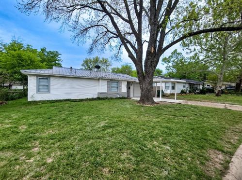4808 Nadine Dr, Fort Worth, TX 76117-2326