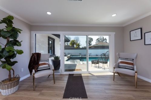 3841 Pacific Ave, Long Beach CA  90807-3227 exterior