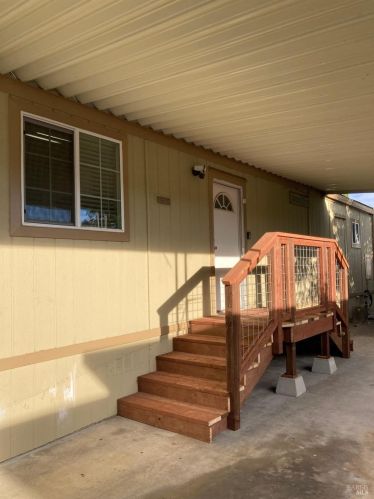 333 Aileen Ave, Santa Rosa CA  95407-6204 exterior