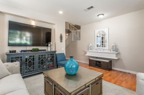 765 Windbound Ave, Beaumont CA  92223-7098 exterior