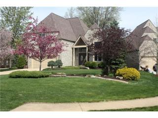 4270 Vilamoura Dr, Avon, OH 44011-3753
