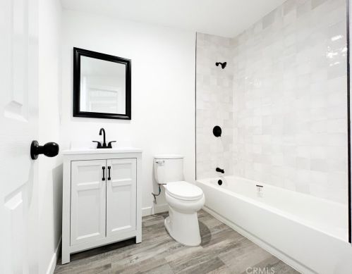 1110 Poplar St, Compton CA  90220-1643 exterior