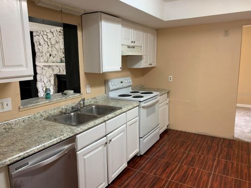3602 Pipes O The Glen Way, Orlando, FL 32808-3654