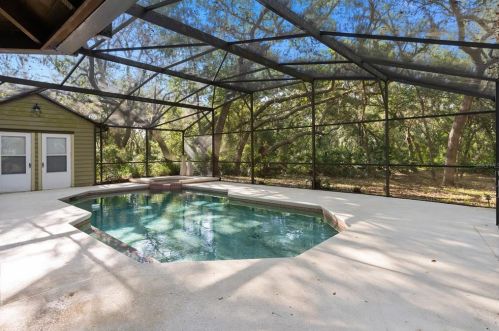 4858 Apopka Vineland Rd, Orlando FL 32818-8431 exterior