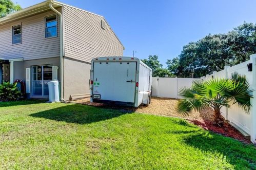 17606 Whistling Ln, Lutz FL  33549-5603 exterior