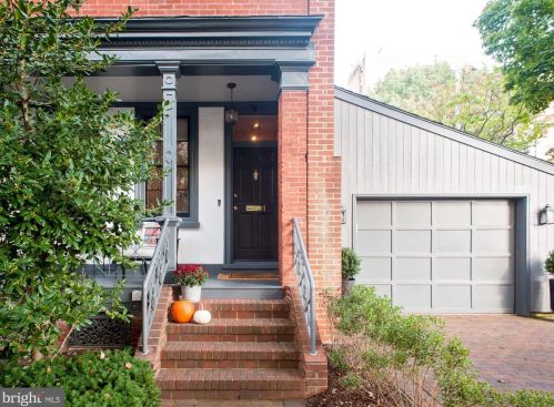 139 Duke St, Lancaster, PA 17602-2815