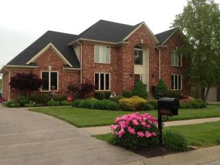 14203 Woodland Ridge Dr, Louisville, KY 40245-5226