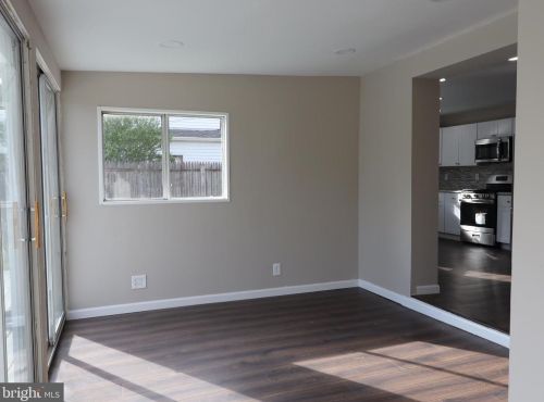 22 Stuyvesant Dr, Wilmington DE  19809-3435 exterior