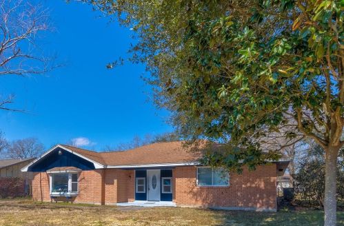 2318 19th Ave, Texas City, TX 77590-4850