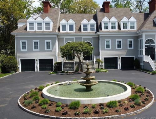 450 Center St, Southport CT  06890-1447 exterior