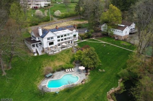 40 Turnbull Ln, Bernardsville, NJ 07924-1123
