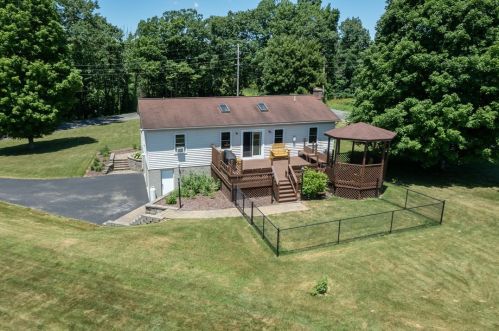 541 Byers Rd, Somerset, PA 15501-7748