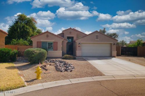 38417 Sandy Ct, San Tan Valley, AZ 85140-4040