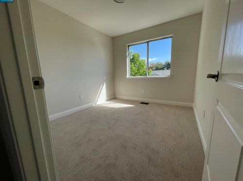 1870 Summerfield Ct, Oakley CA  94561-3074 exterior