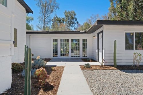 12209 Lemon Crest Dr, Lakeside CA  92040-4123 exterior